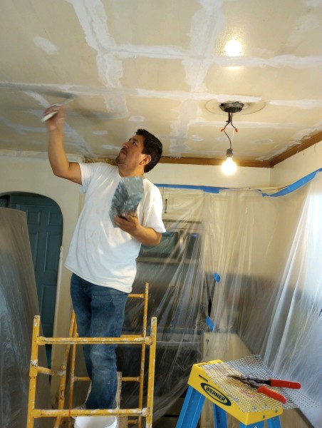 Plastering in Parkville, MD (1)